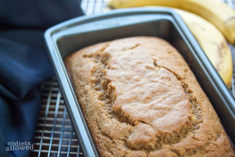whole wheat banana bread - No Diets Allowed