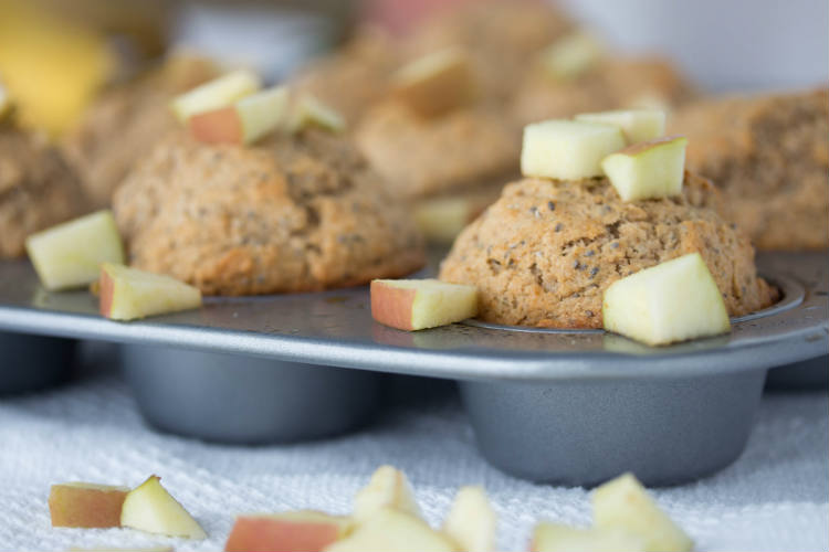 applesauce muffin recipe - No Diets Allowed